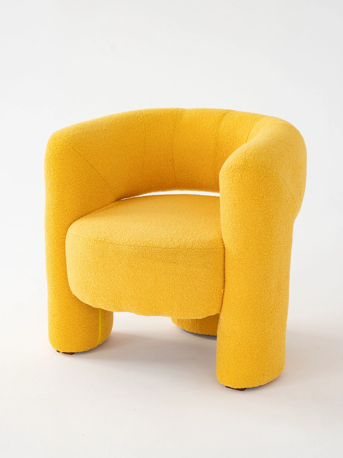 №2 - Кресло (жёлтое)